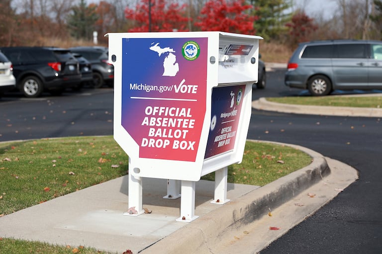 After ACLU letter, clerk apologizes for mailing out absentee ballots late