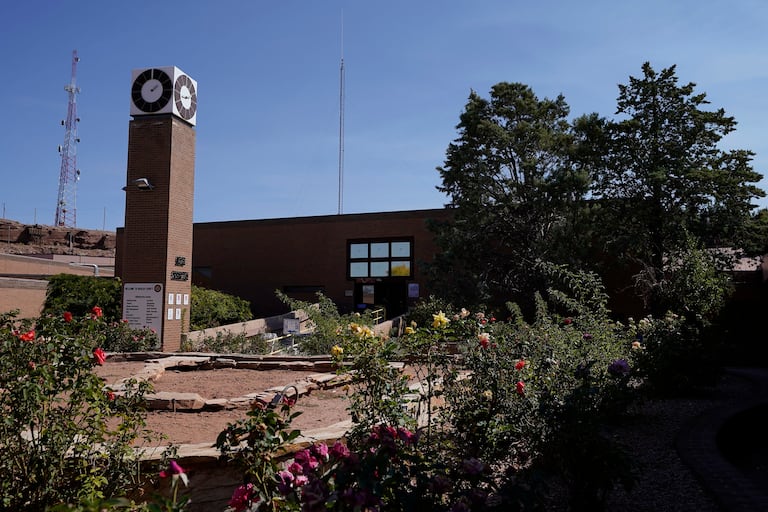 Navajo County, Arizona, seeks a new top election official after resignation