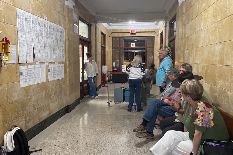 2026 primary elections start off with a Texas-sized mess