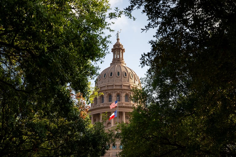 Texas’ top election official opposes Republican plan for closed primaries