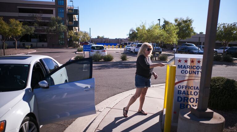 Drop box watchers in Arizona connected to national effort from “2000 Mules” creators